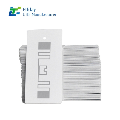 什么是RFID吊牌的群读性能与抗干扰能力指标？